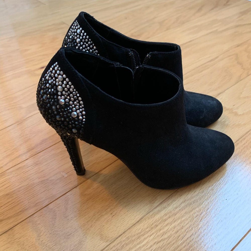 Aldo sparkle closed toe ankle bootie